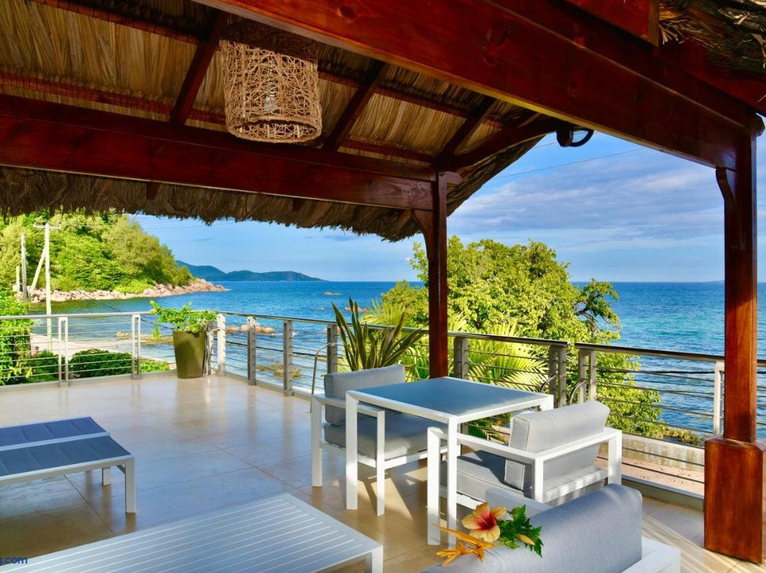 Sea Splash Self Catering and la Petite Maison
