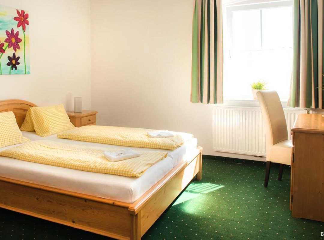 Bauernbraeu Hotel Alt Oberndorf主图