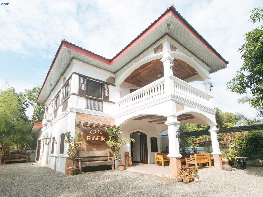 RedDoorz @ Casa Rafaelle Transient Ilocos Sur