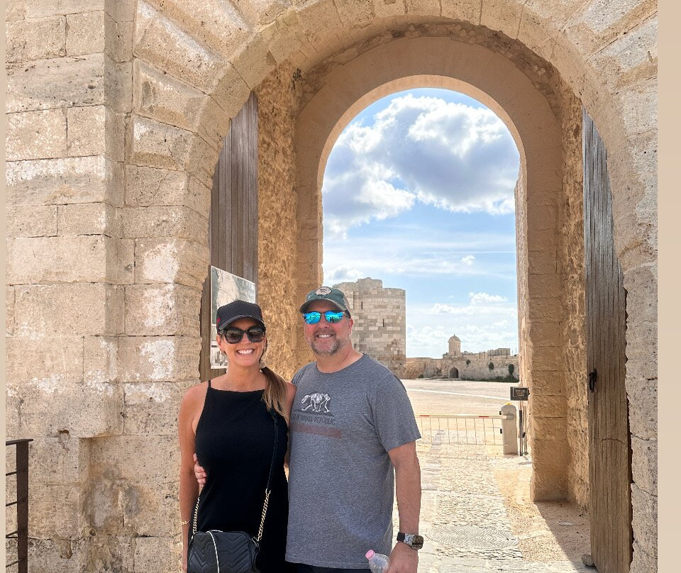 狄奥尼修斯王豪华套房酒店主图