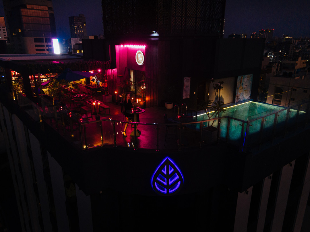 SKY YARD - Hotel MaRadha