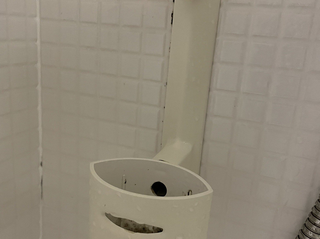 岔路上的旅馆主图