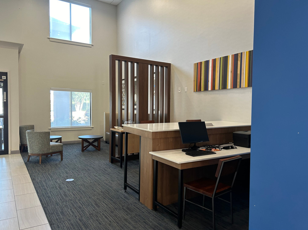 Holiday Inn Express & Suites Suffolk By IHG主图