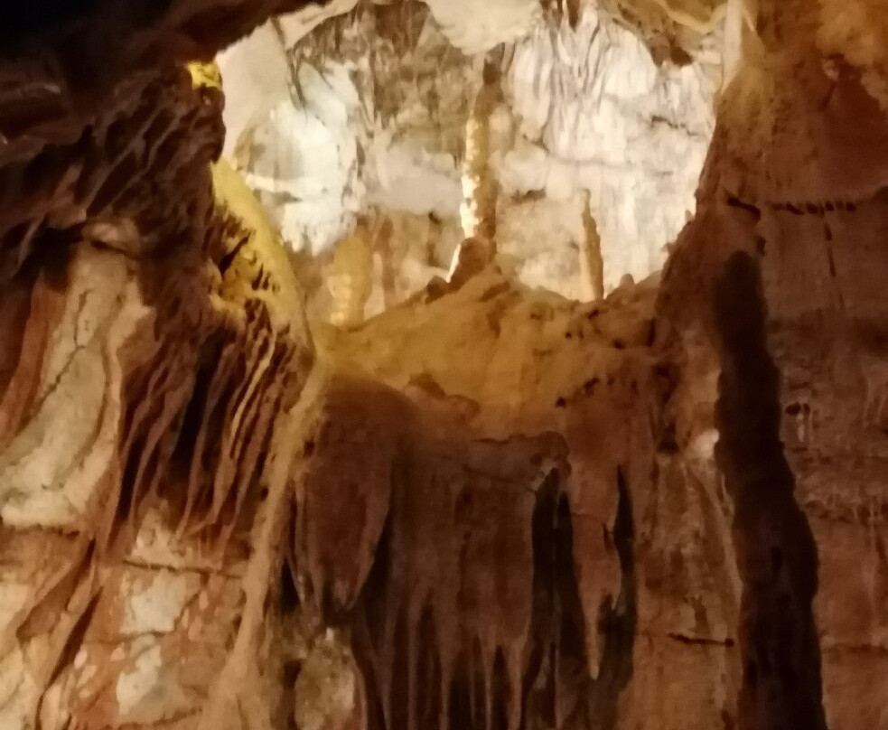 Grutas da Moeda景点图片