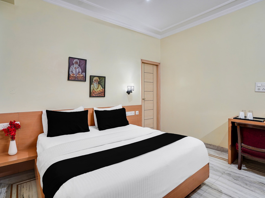 Super Townhouse Durgapura Formerly Gumaan Heritage