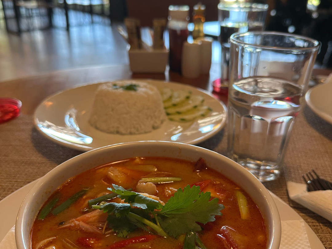 The Gallery Hotel Nai Harn主图