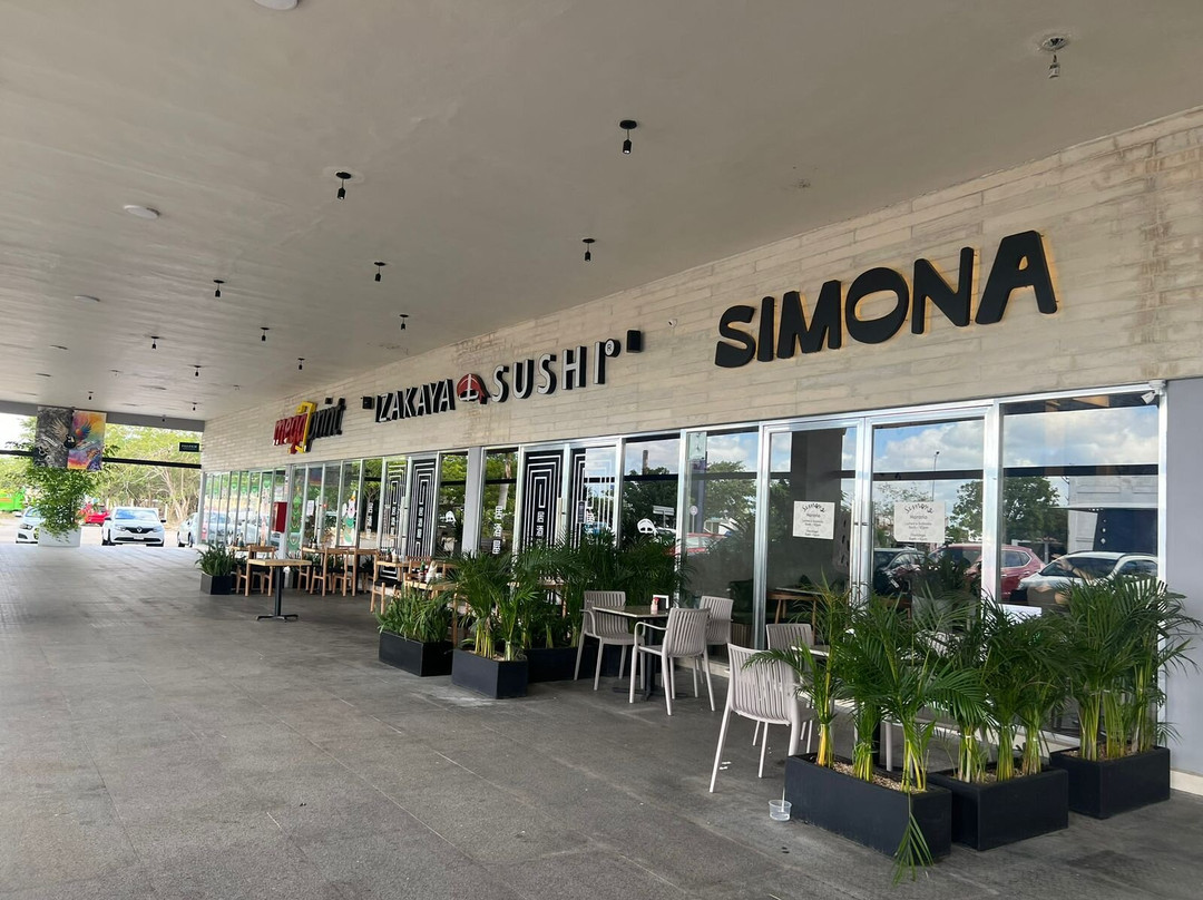 Plaza Akrópolis-梅里达必去景点