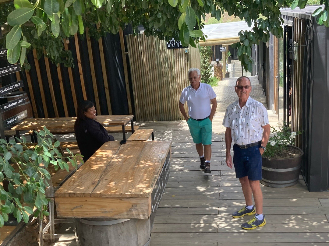 Mura Eight Feet Village