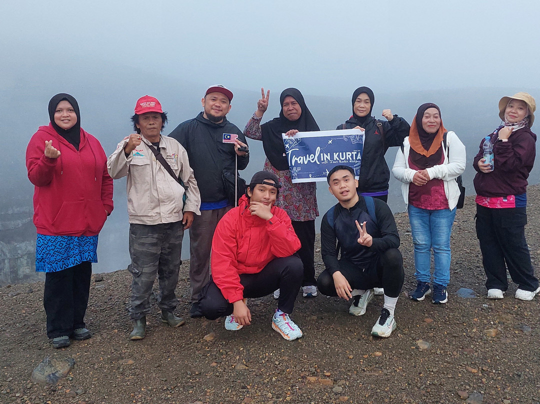 Lokon Volcano景点图片