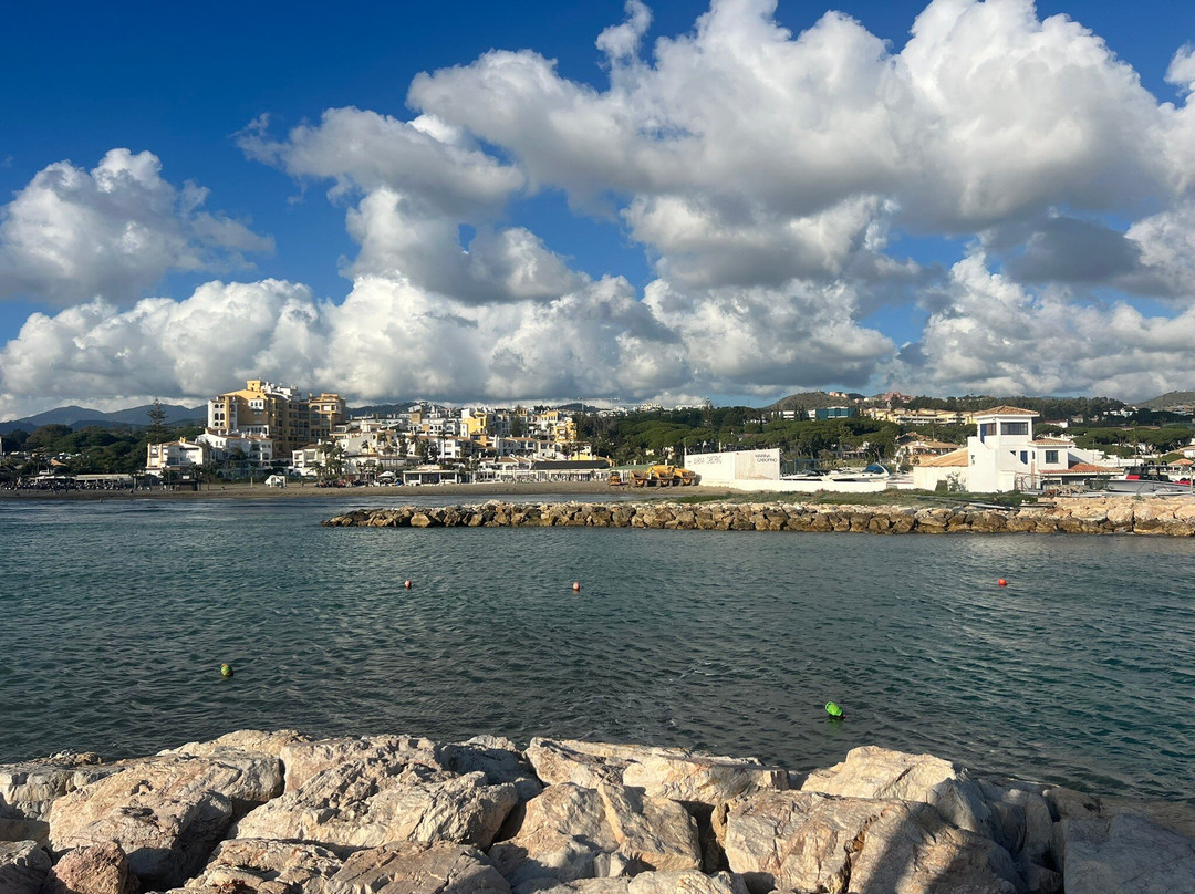 Cabopino Beach景点图片