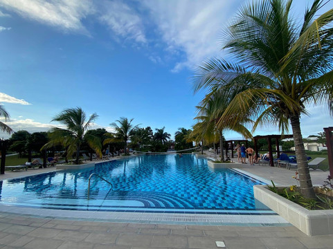 Gran Muthu Almirante Beach Hotel主图