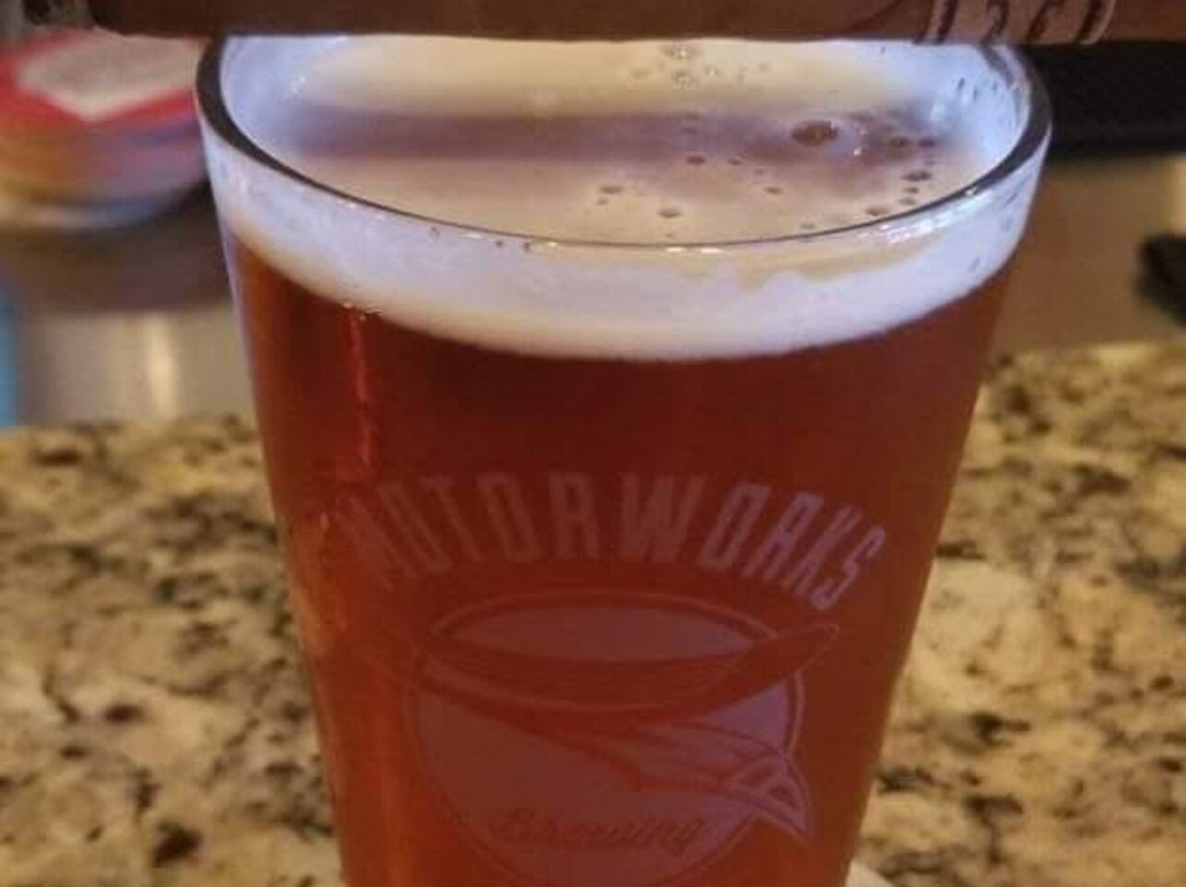 Clubhouse Cigar & Bar-University Park必去景点