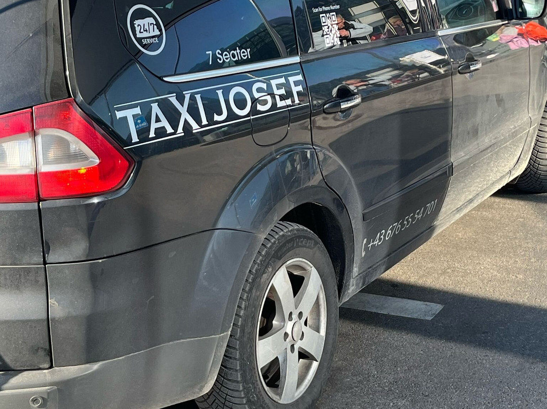 Airport Taxi Alpstria Innsbruck-茵斯布鲁克必去景点