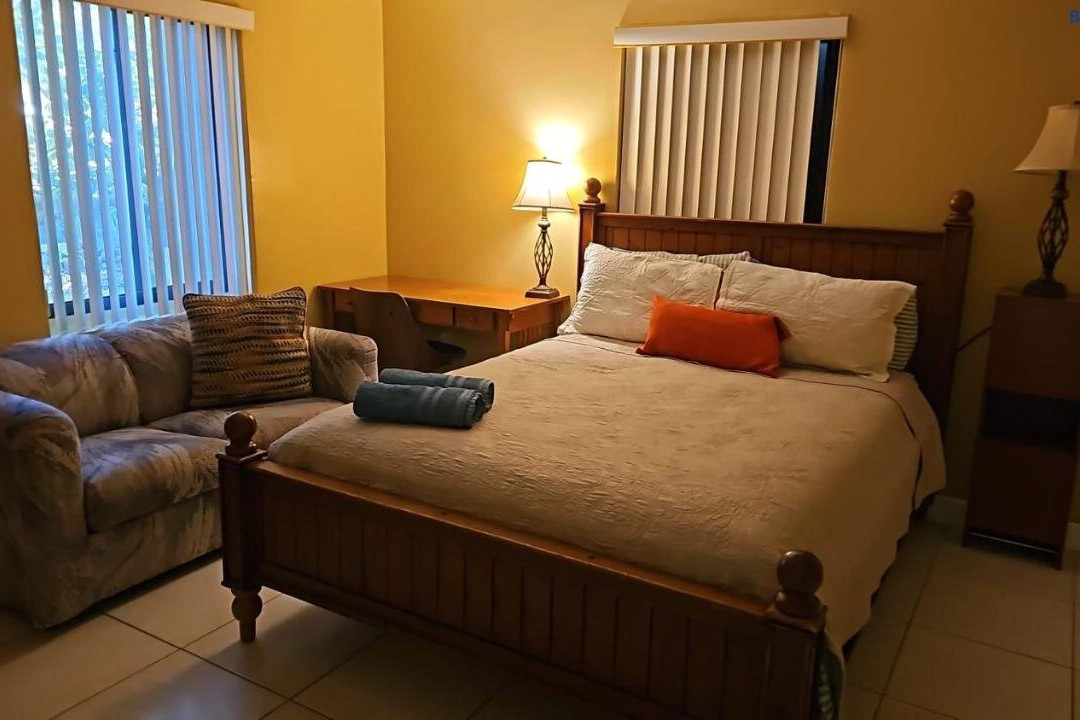 Royal Poinciana Stay