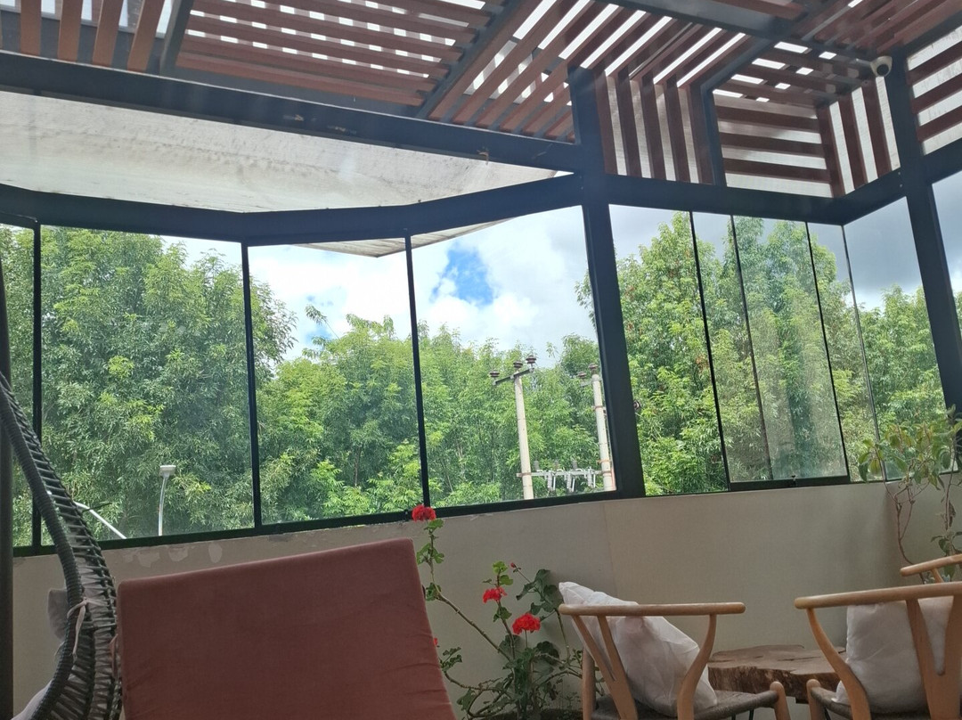 瑟维集团金塔酒店主图