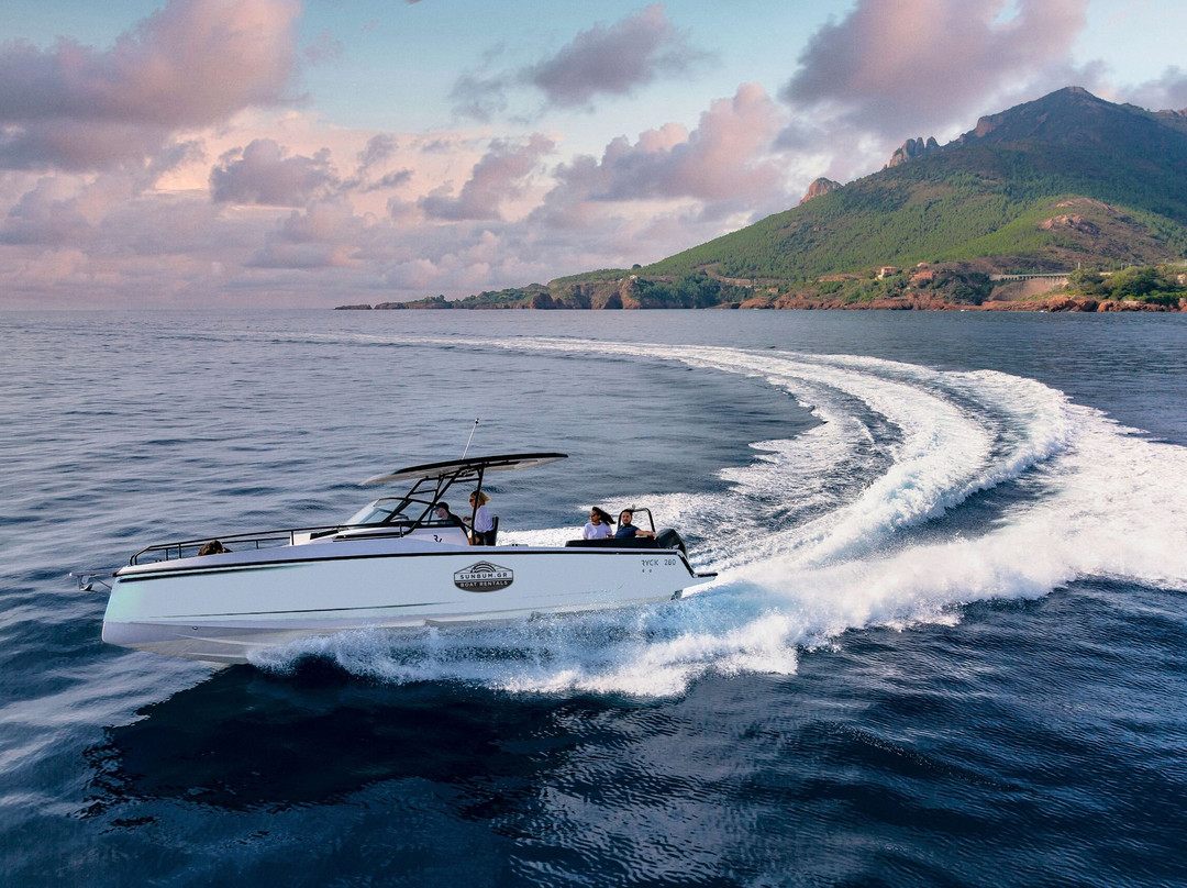 Sunbum Boat Rentals景点图片