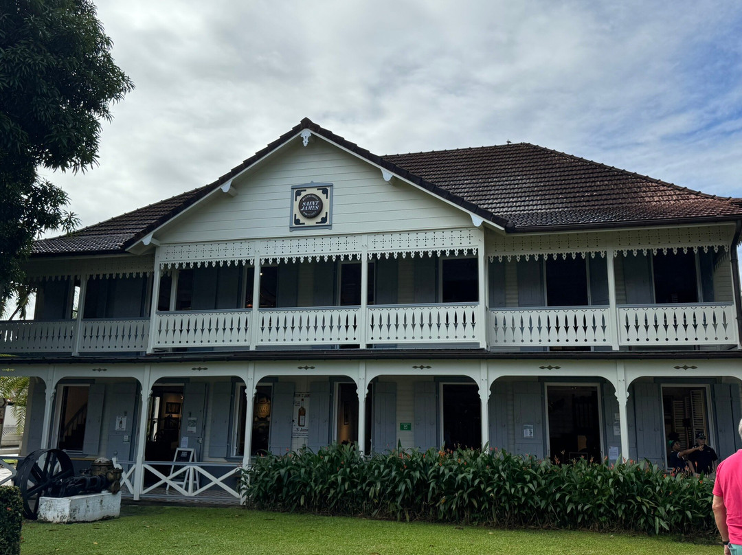 Rhum Saint James-Sainte Marie必去景点