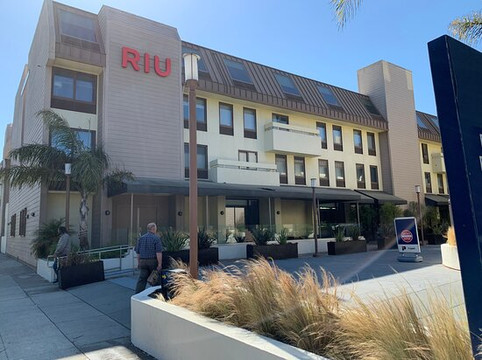 渔人码头悦宜湾广场酒店主图