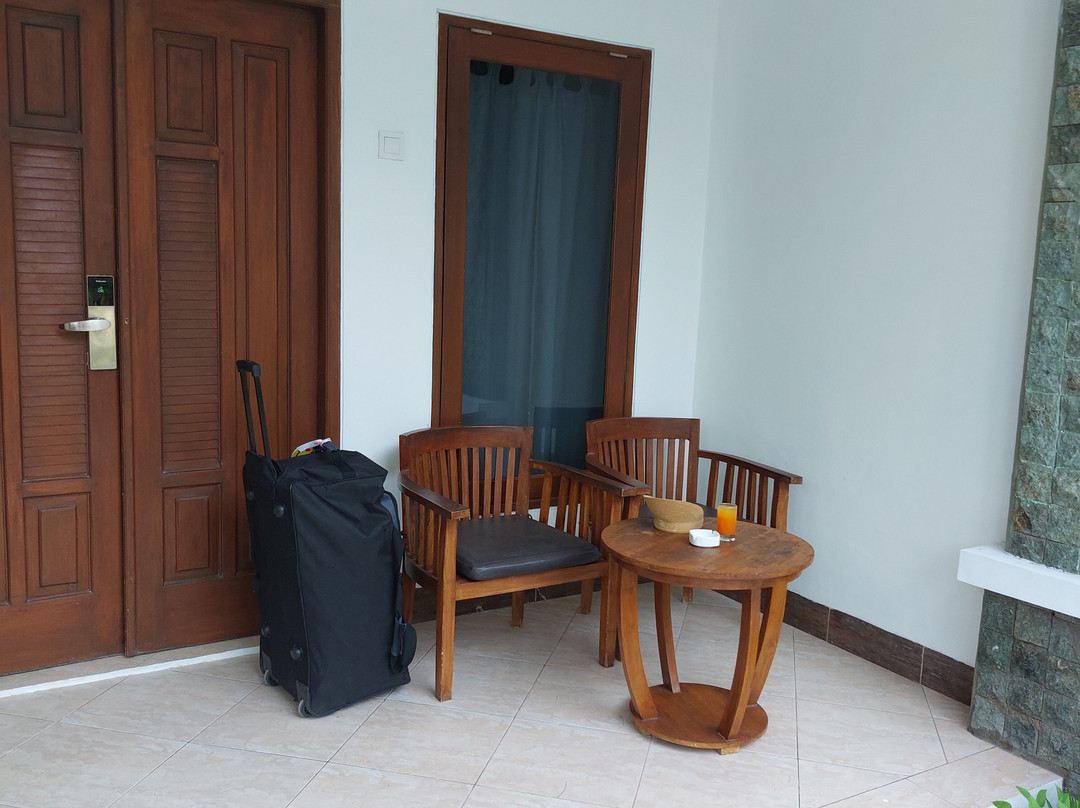 珊瑚别墅酒店及餐厅主图