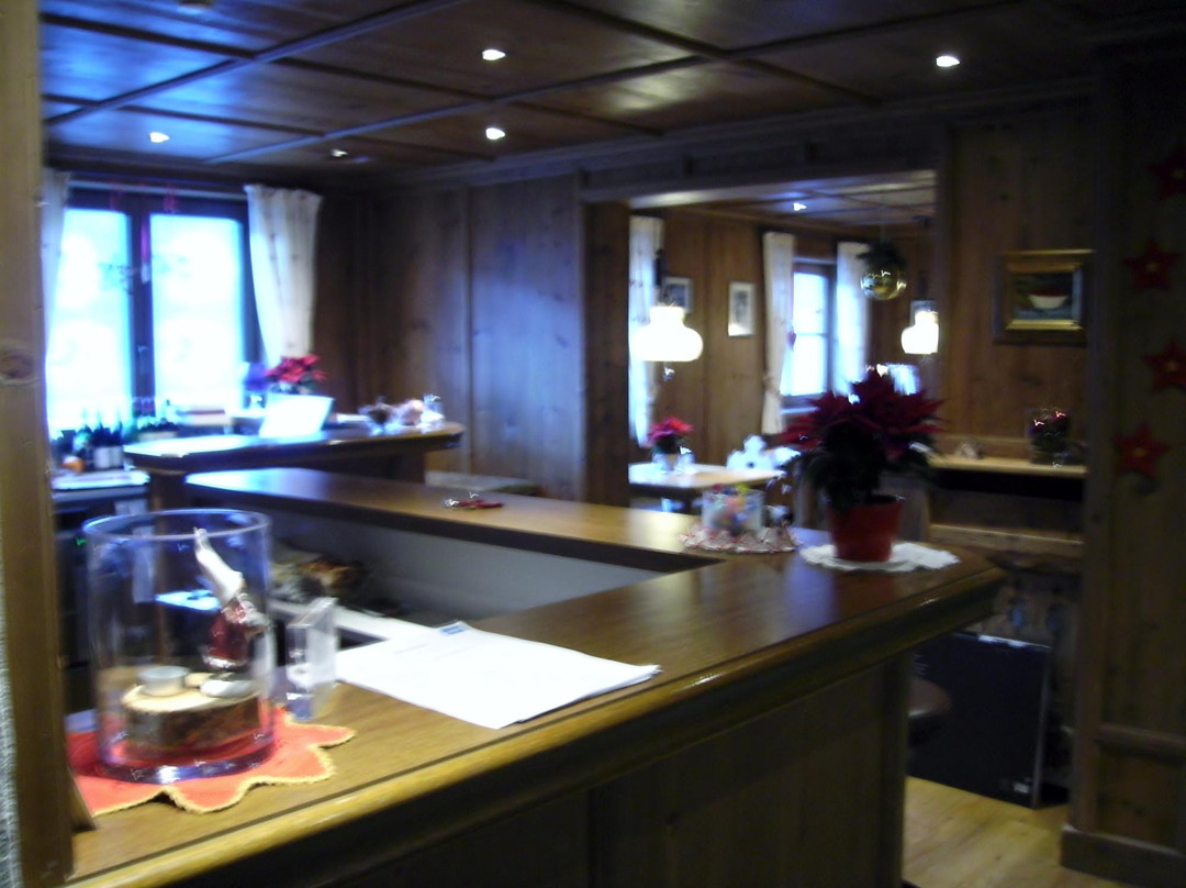 哈比希特酒店主图