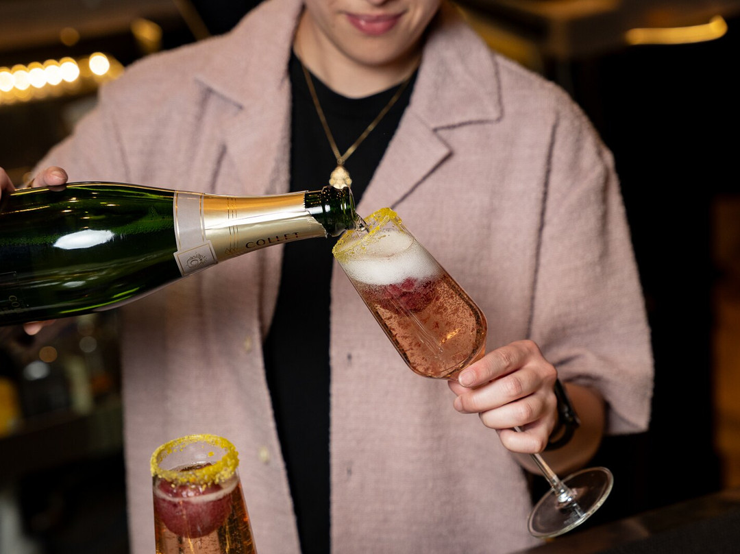 Liam's Den & Bubble Bar