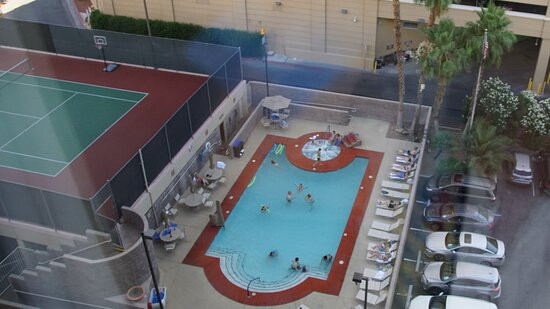 拉斯维加斯卡里奇豪斯酒店主图