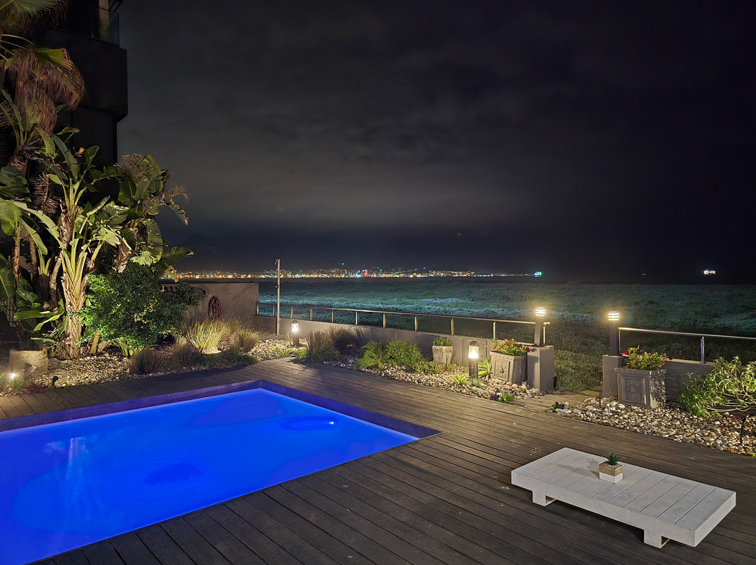 Atlantic Palms主图