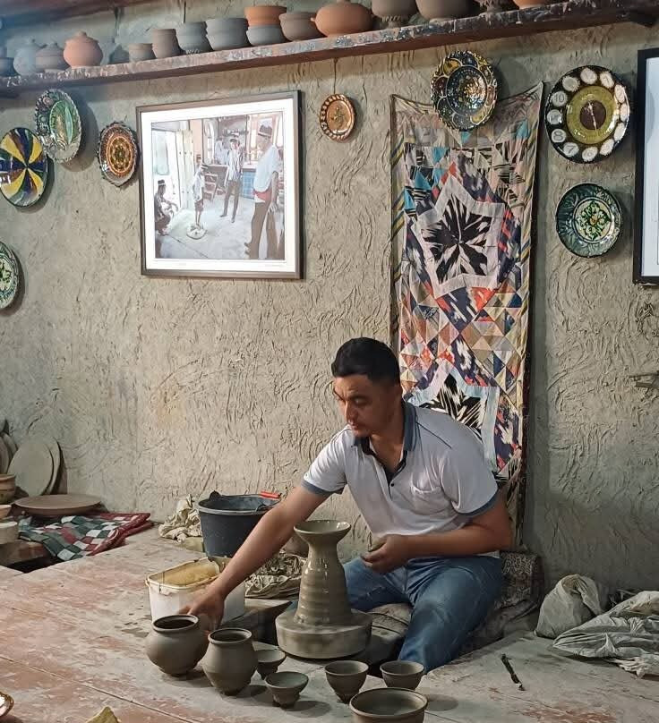 Gijduvan ceramics of The Narzullaevs-Gijduvan必去景点