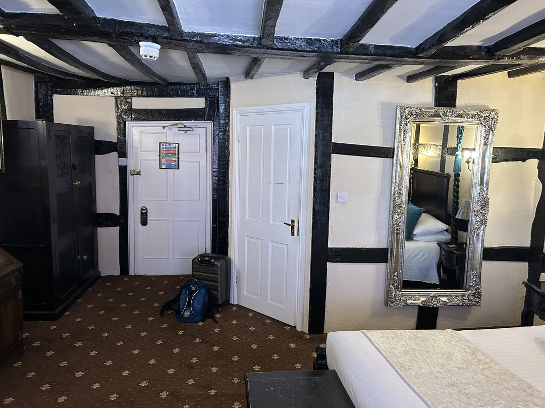 The White Swan Hotel And Stoneaged Restaurant主图