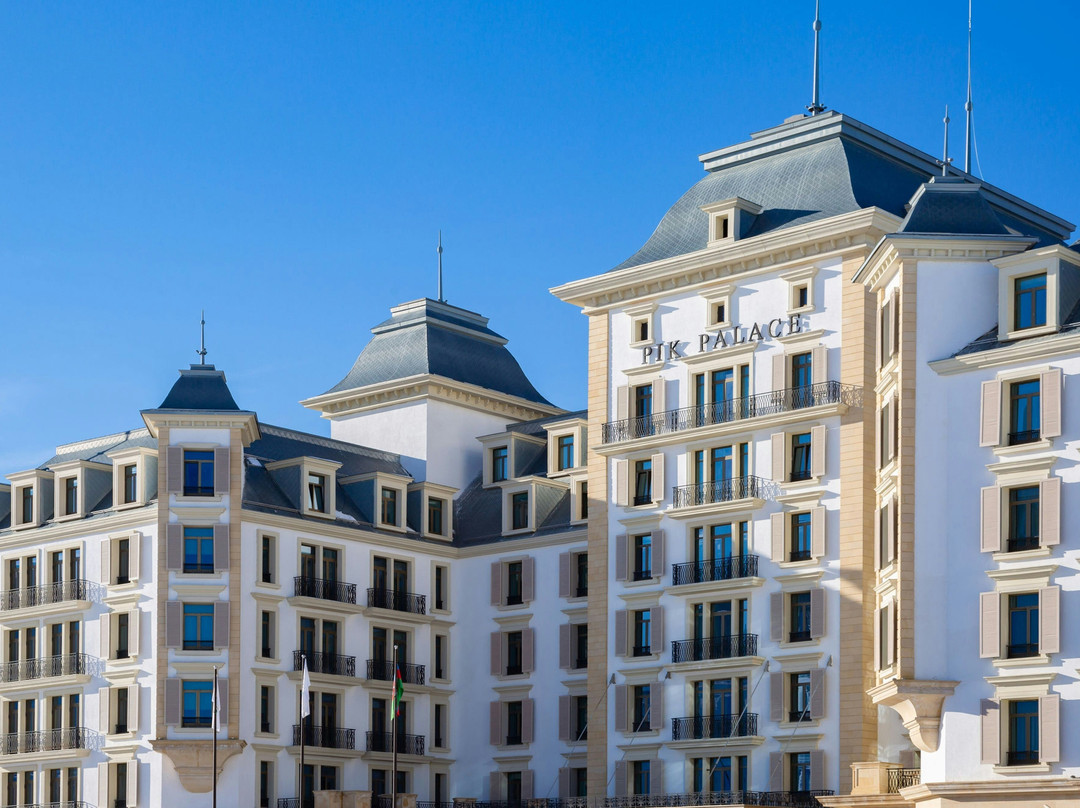 Pik Palace Hotel主图
