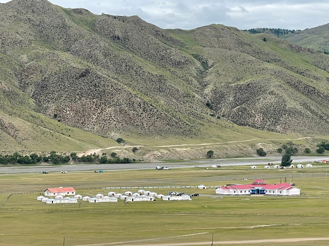 Khaan Taij Resort Camp