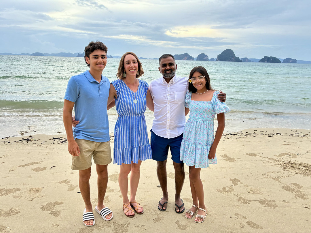 安雅维图卡克海滩度假酒店主图