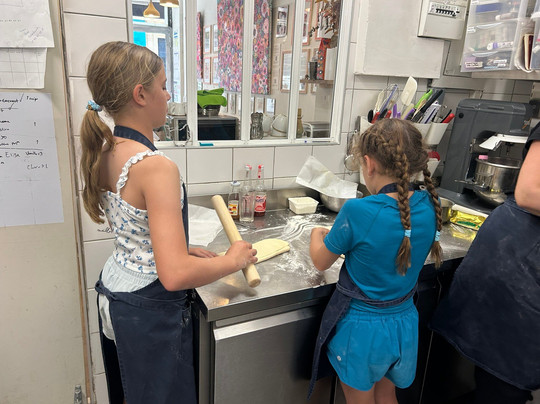 12 Cakes Paris Private Classes-巴黎必去景点