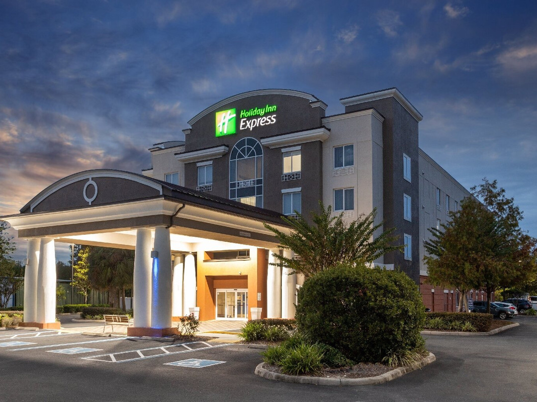 水晶河快捷假日酒店主图