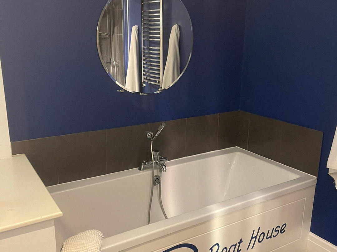 Patricks Boathouse主图