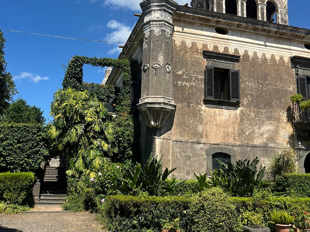 Castello degli Schiavi-Fiumefreddo di Sicilia必去景点