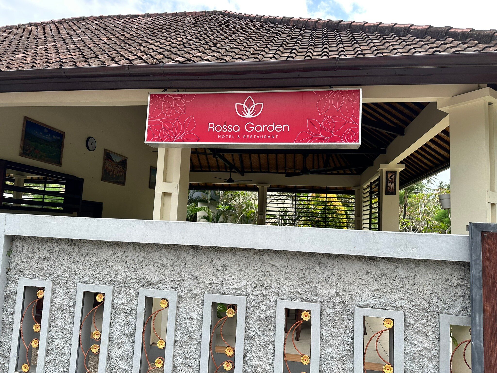 罗萨别墅式酒店-官方