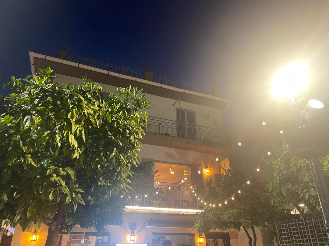 La Estancia Steak And Wine
