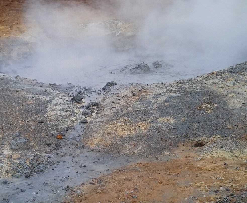 Gunnuhver Hot Springs-格林达维克必去景点