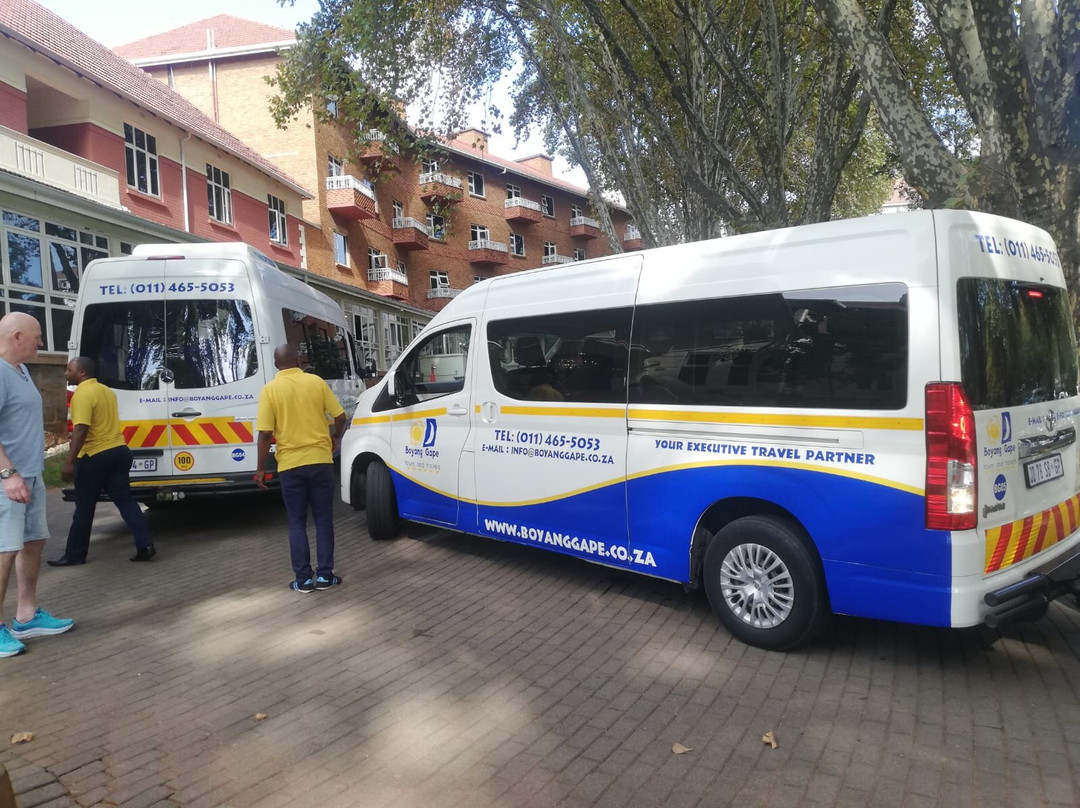 Boyang Gape Tours and Travel - Day Tours-弗维斯必去景点