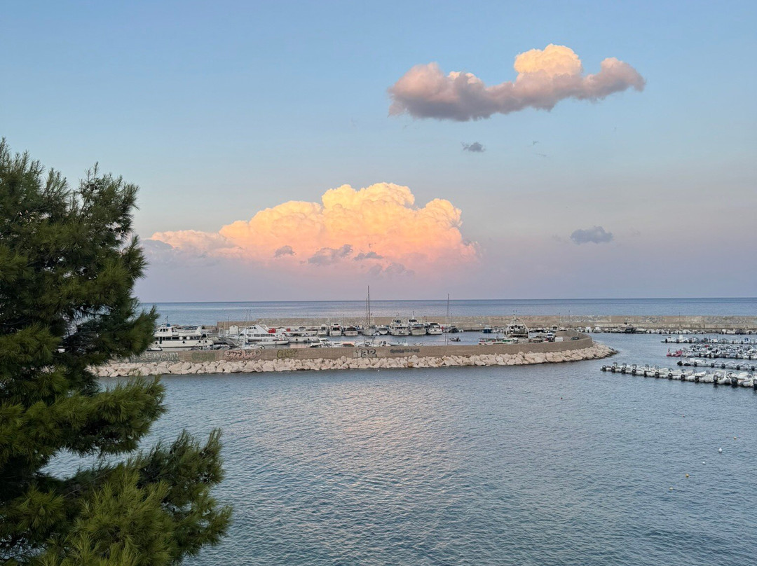 Central Beach of Cala Gonone-Cala Gonone必去景点