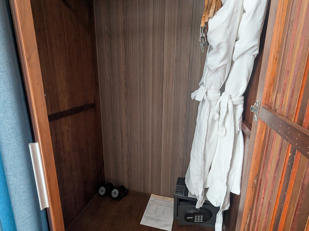 Yarra Ocean Suites Danang主图