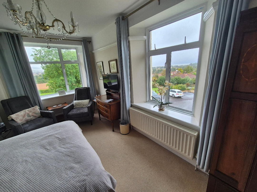 Cedar House B&b And Holiday Lets主图