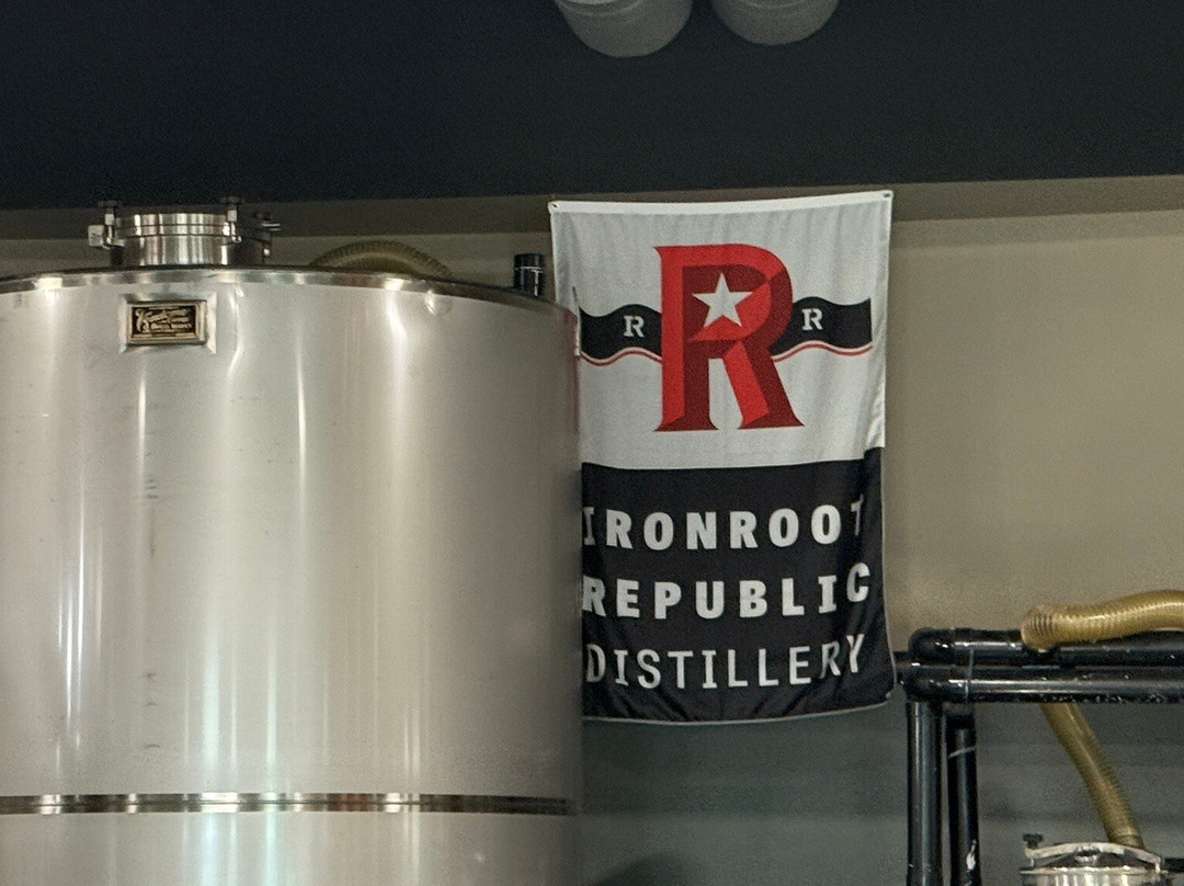 Ironroot Republic-丹尼森必去景点