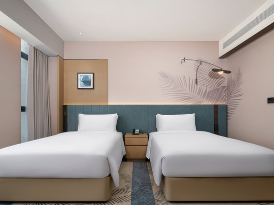 承德高新区希尔顿花园酒店