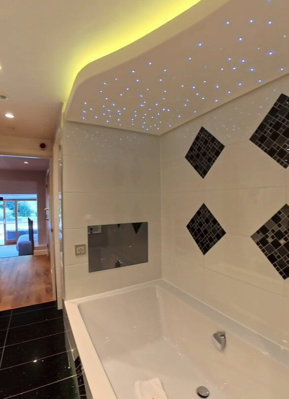 阿普尔加思别墅和餐厅主图