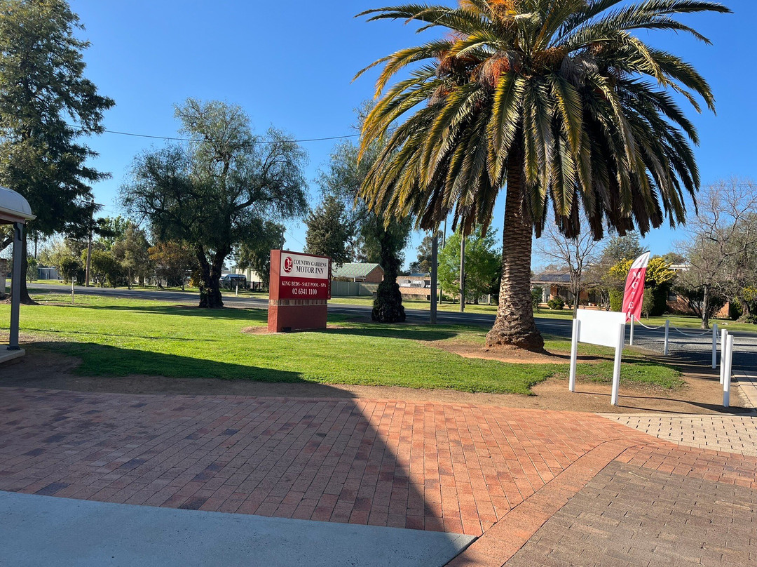 Country Gardens Motor Inn主图