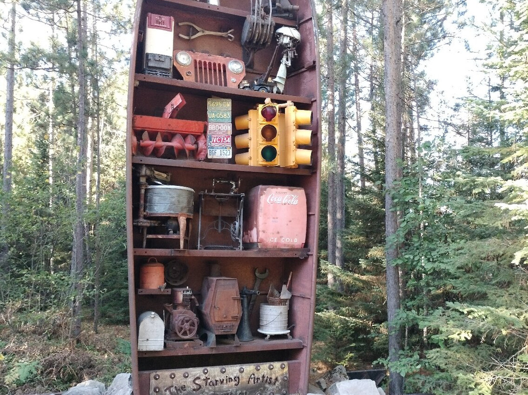 Lakenenland Sculpture Park-Marquette必去景点