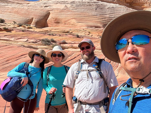 Coral Cliffs Tours Kanab Utah-卡纳布必去景点
