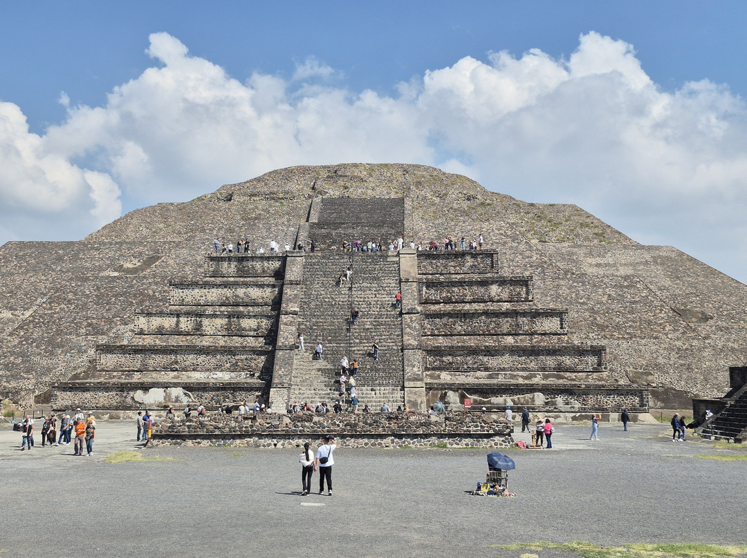 Piramides de Teotihuacan-墨西哥城必去景点